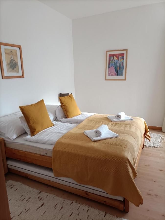 Pahok Apartmanhaz Alsopahok公寓 外观 照片