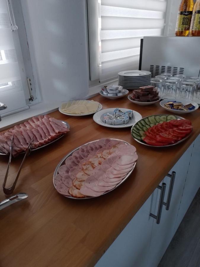 Pahok Apartmanhaz Alsopahok公寓 外观 照片